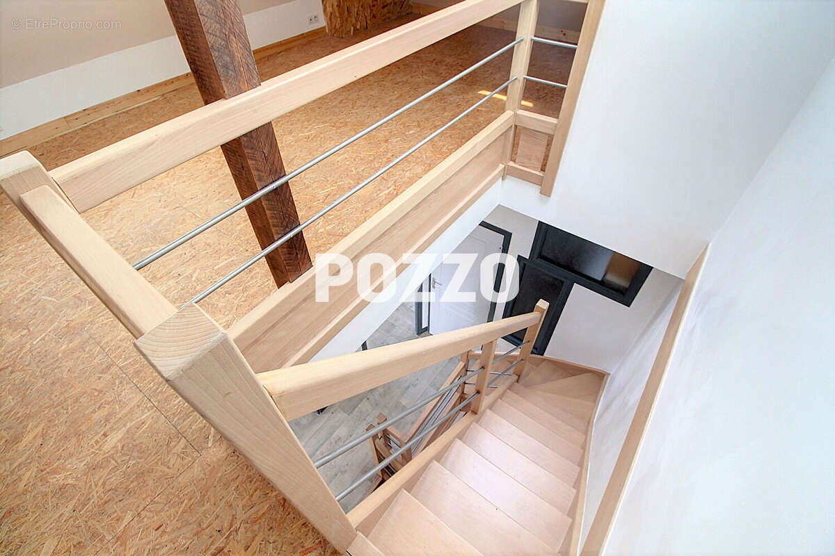 Appartement à DONVILLE-LES-BAINS