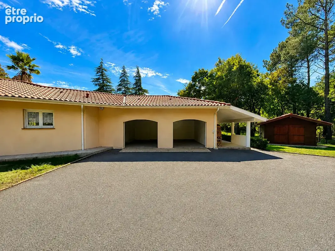 Maison de 133m2 - 6 212m2 de parcelle - double garage - photo 3