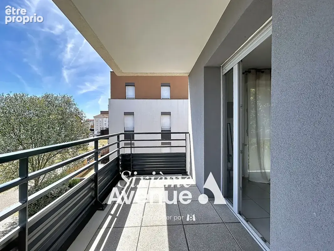 Appartement Meyzieu 4 pièce(s) 77.12 m2 - photo 7