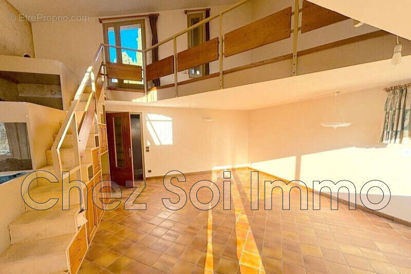 Maison à GRASSE