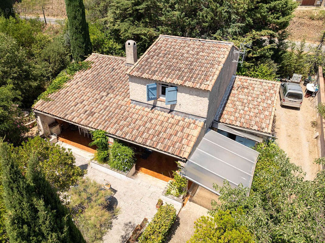 Maison à LORGUES