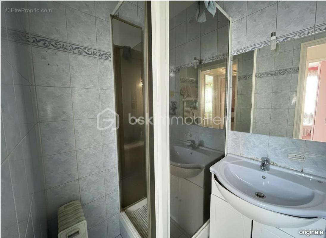 Appartement à LE BLANC-MESNIL