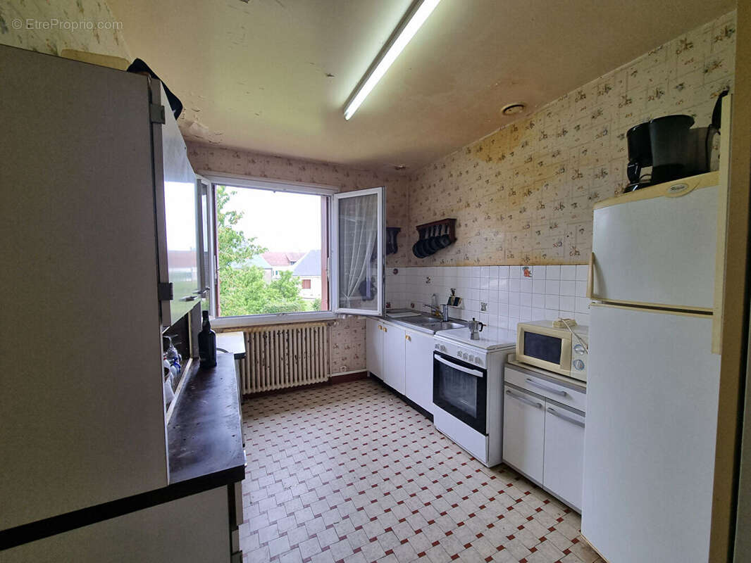 Maison à SAINT-DENIS-LES-PONTS