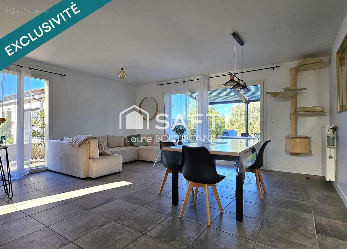 Photo 2 - Maison à SAINT-SULPICE