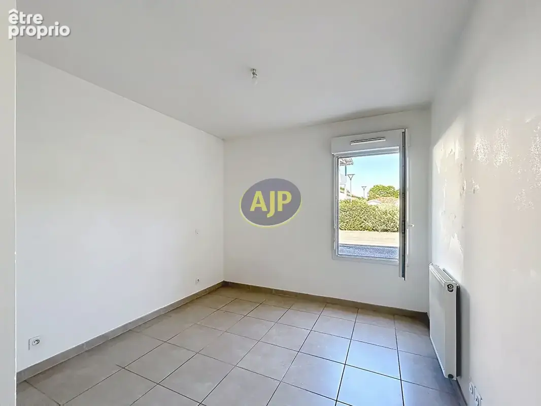 Appartement T4 avec terrasse et jardin - photo 7