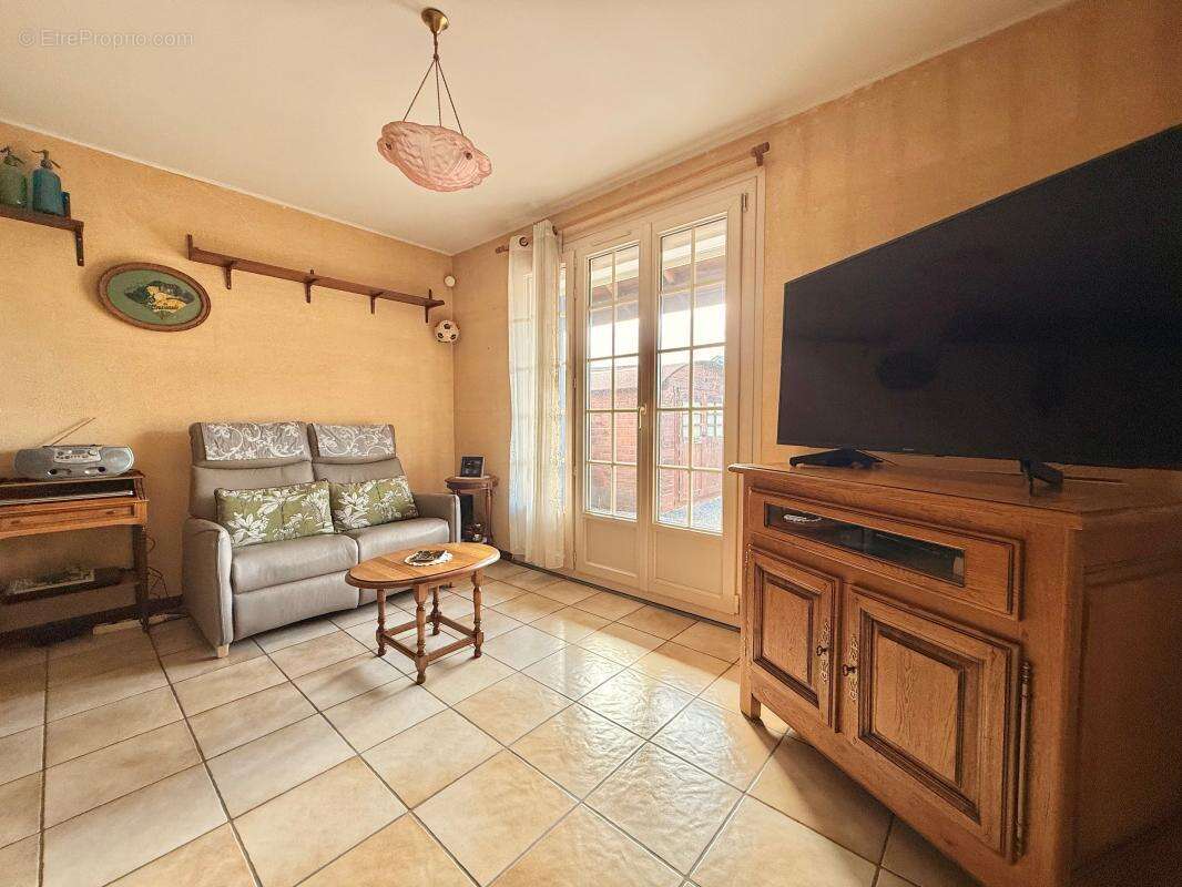 Maison à VAROIS-ET-CHAIGNOT