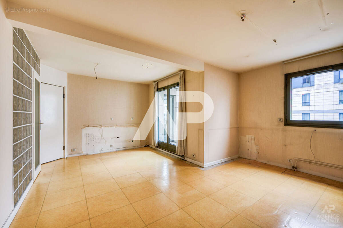 Appartement à RUEIL-MALMAISON