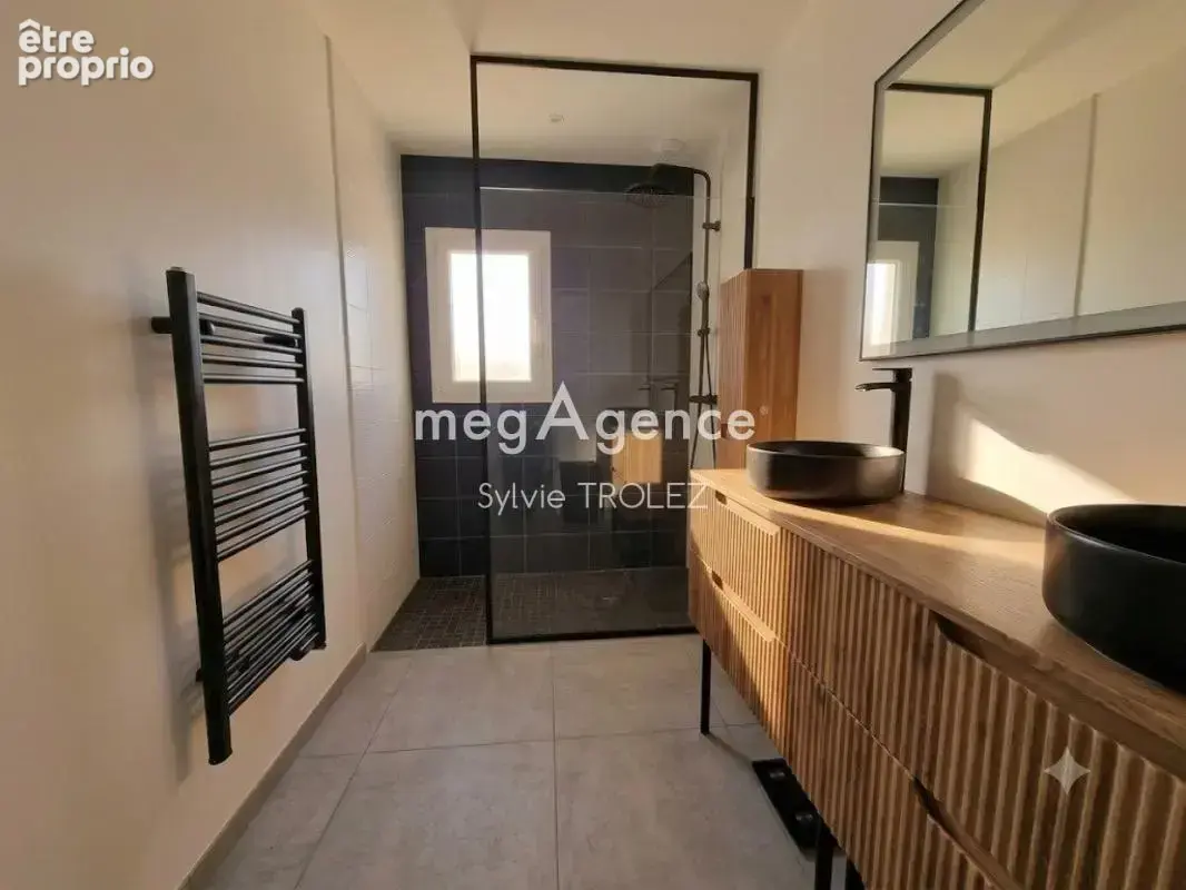 Maison neuve, trois chambres, garage à Saint Mathurin - photo 6