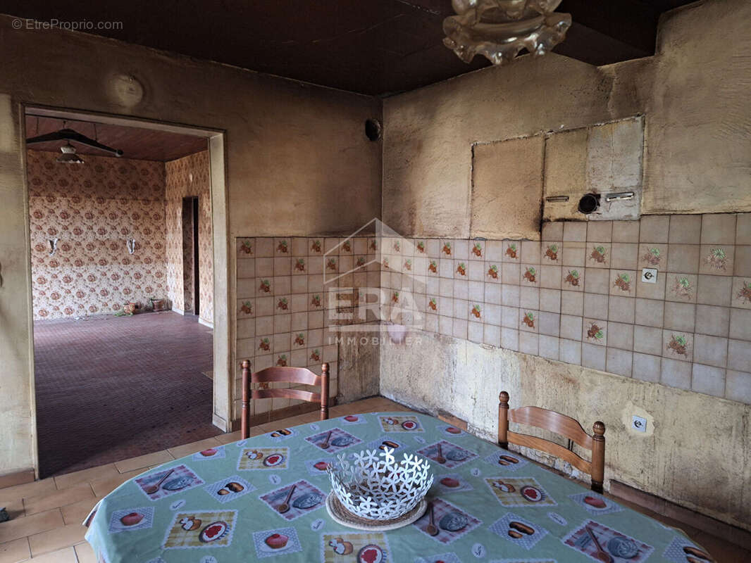 Maison à MONTPON-MENESTEROL
