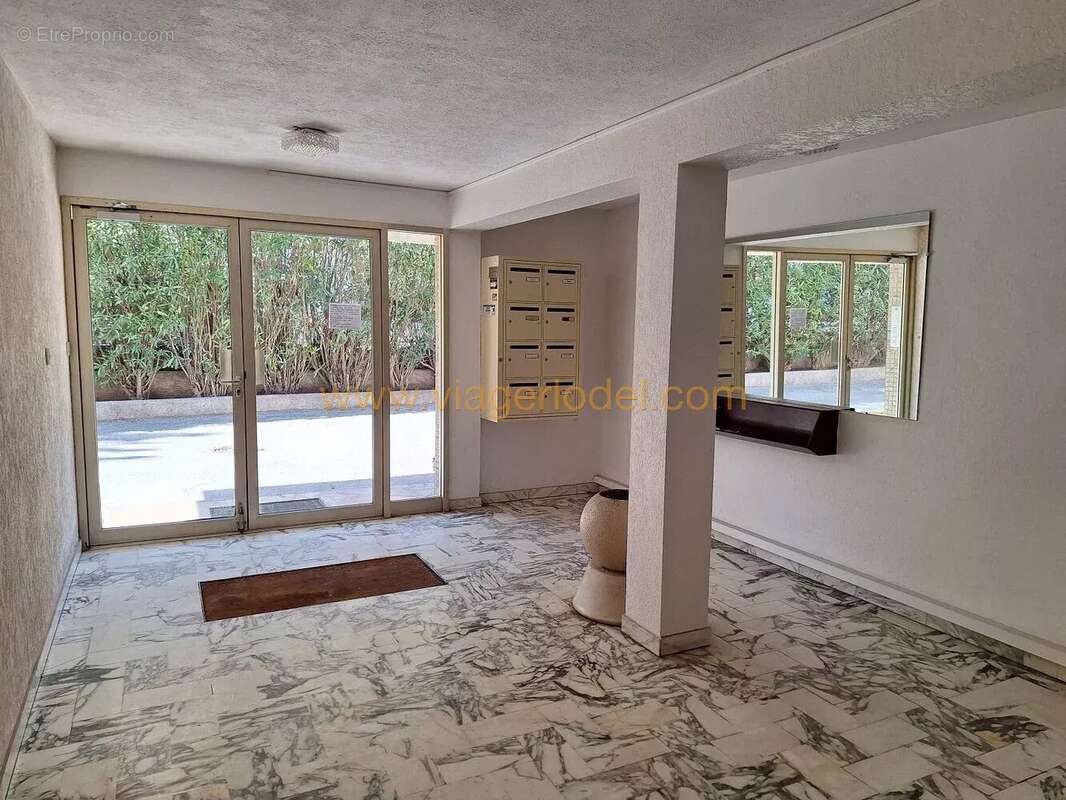 Appartement à FREJUS