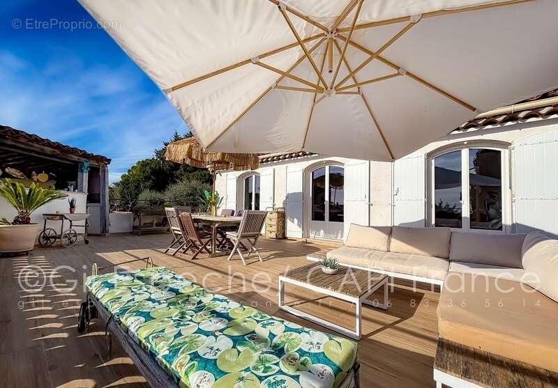 Maison à MOUGINS
