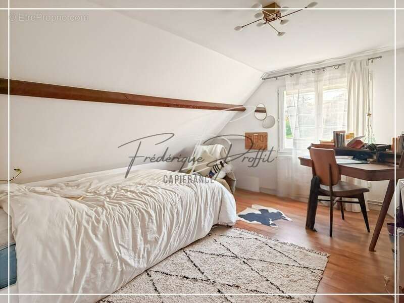 Maison à BREUIL-LE-VERT