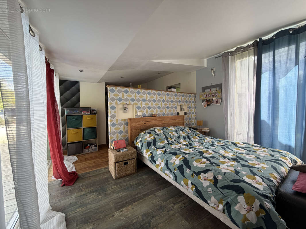 Maison à VENANSAULT