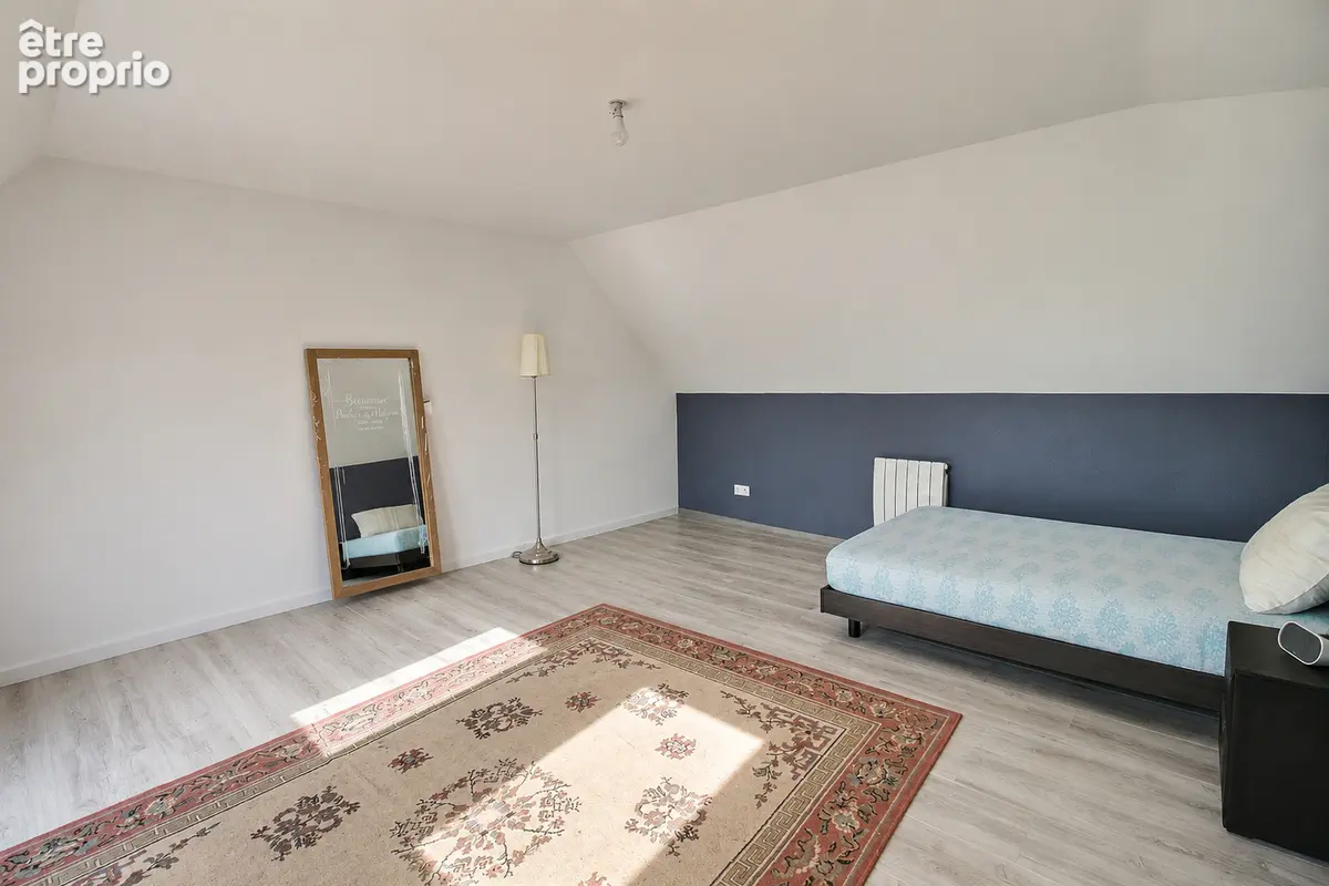 Maison familiale - 5 chambres - terrain de 1 214 m² - photo 11