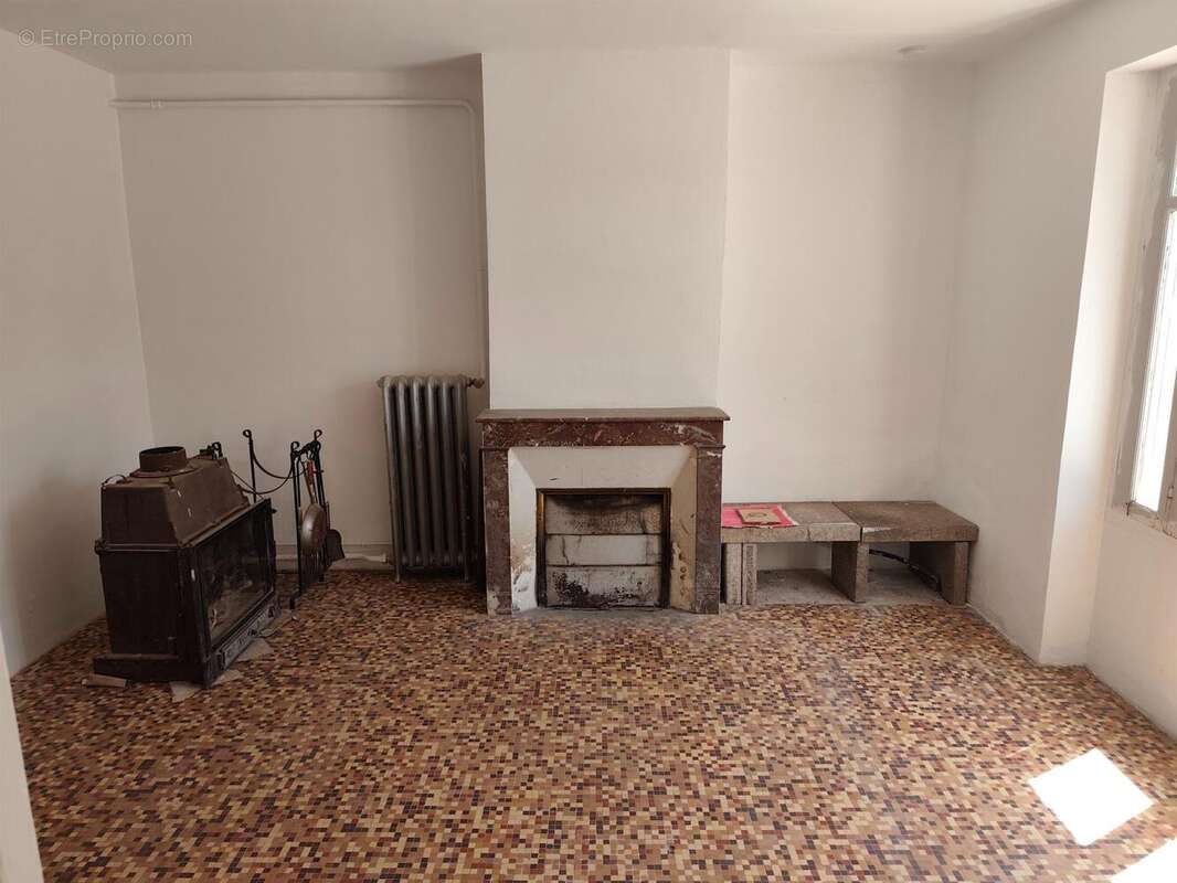 Photo 2 - Maison à POULAINES