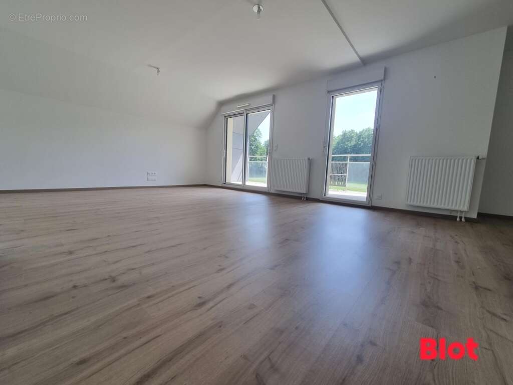 Appartement à PACE