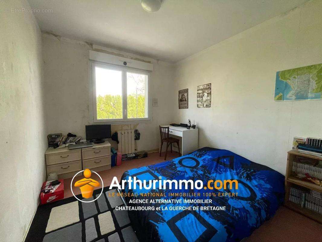 Maison à AVAILLES-SUR-SEICHE