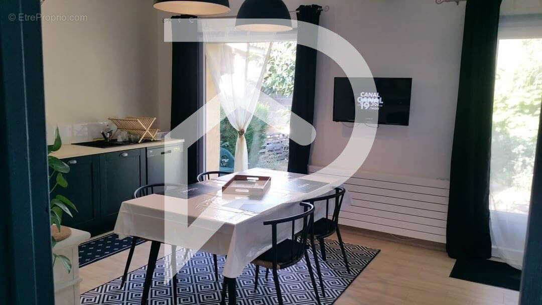 Maison à EUGENIE-LES-BAINS