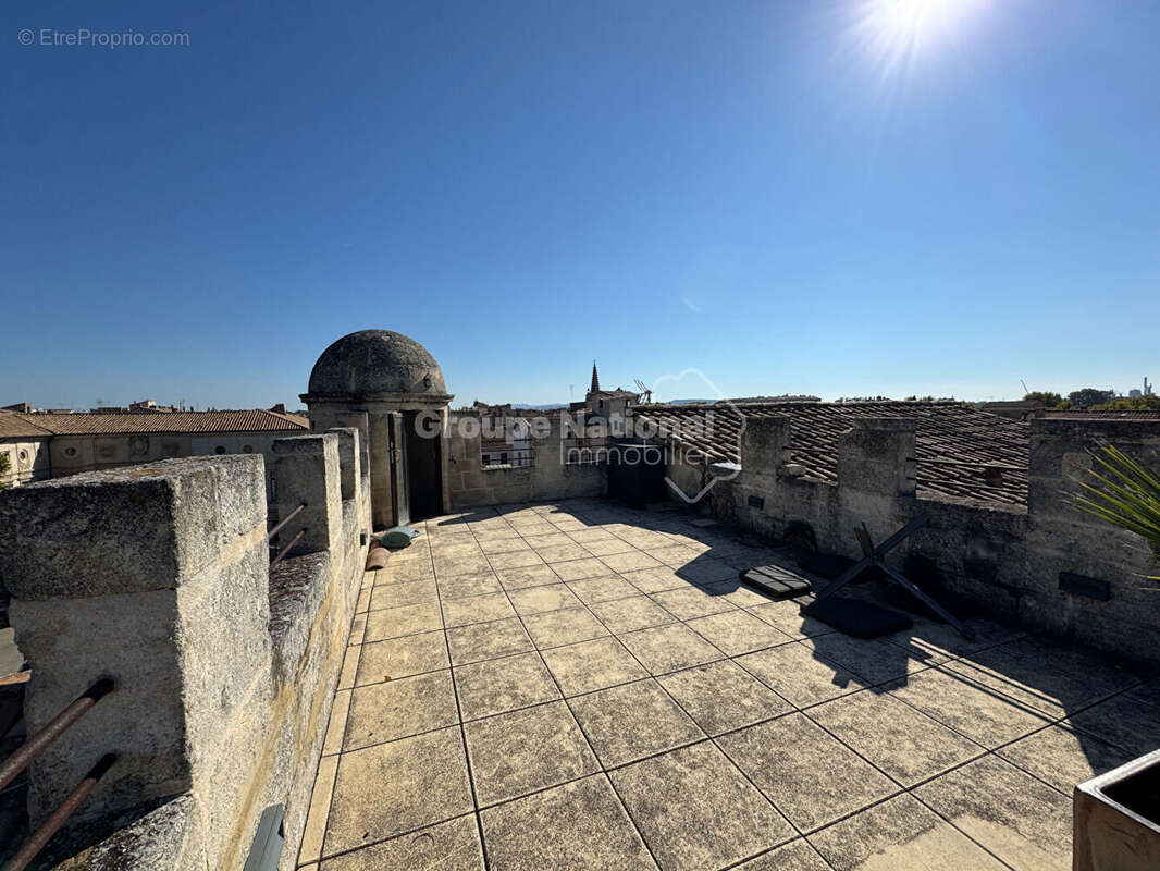 Appartement à BEAUCAIRE
