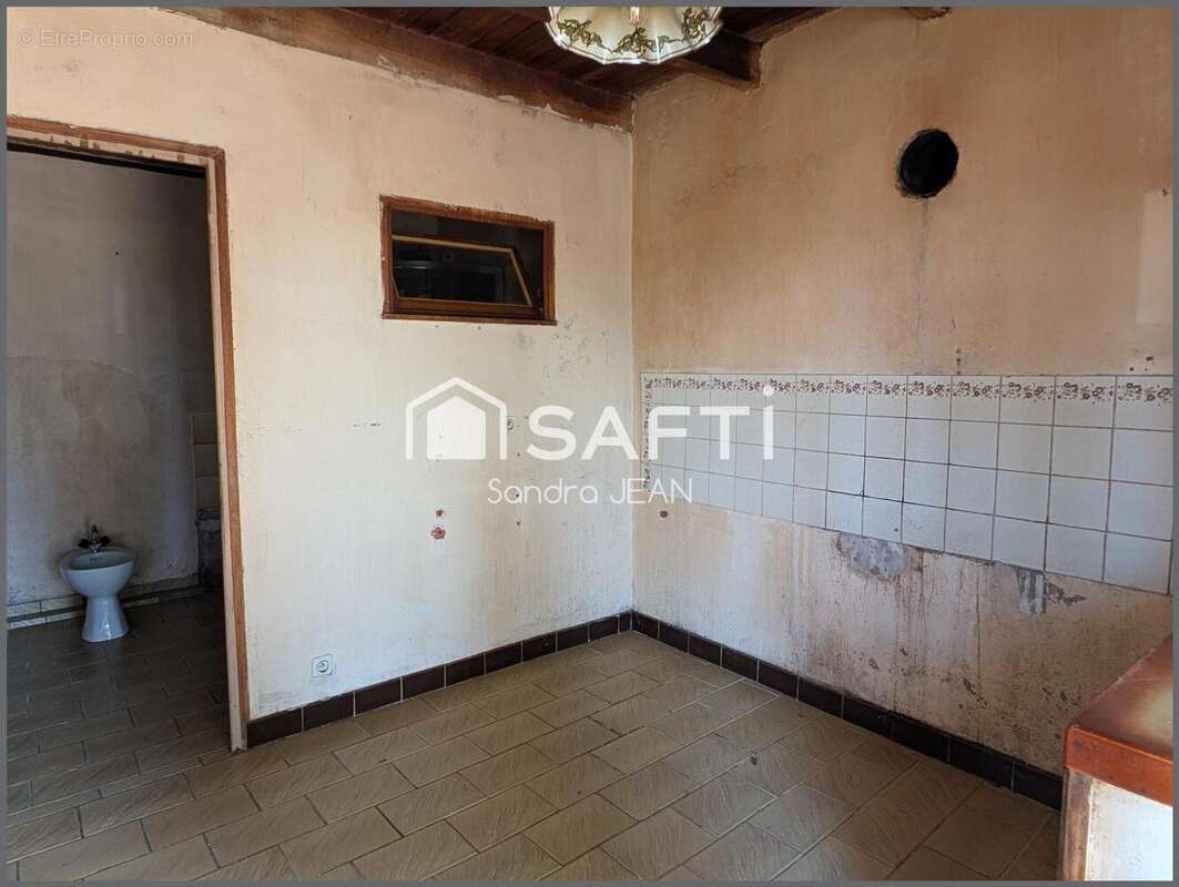 Maison 125 m² à Castelnau-De-Montmiral  - photo 7