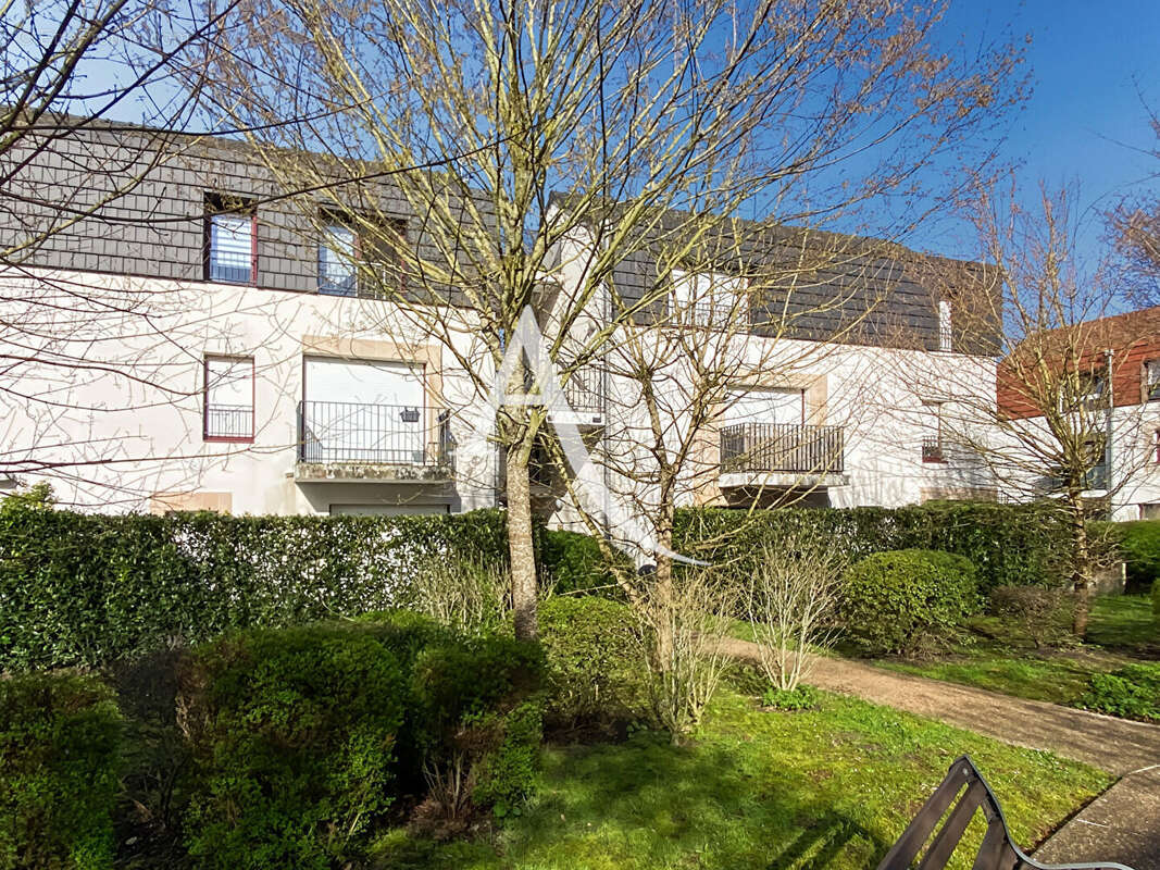 Appartement à BOIS-D'ARCY