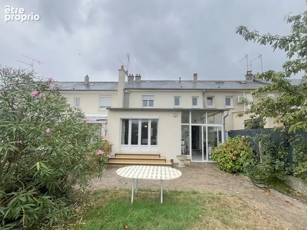 Maison à rénover à vendre à ANGERS Fort potentiel - photo 12