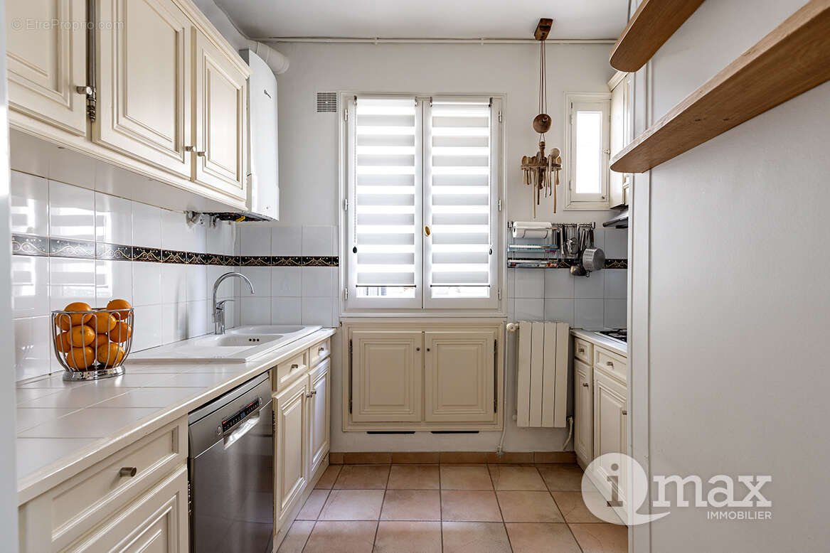 Appartement à BOIS-COLOMBES