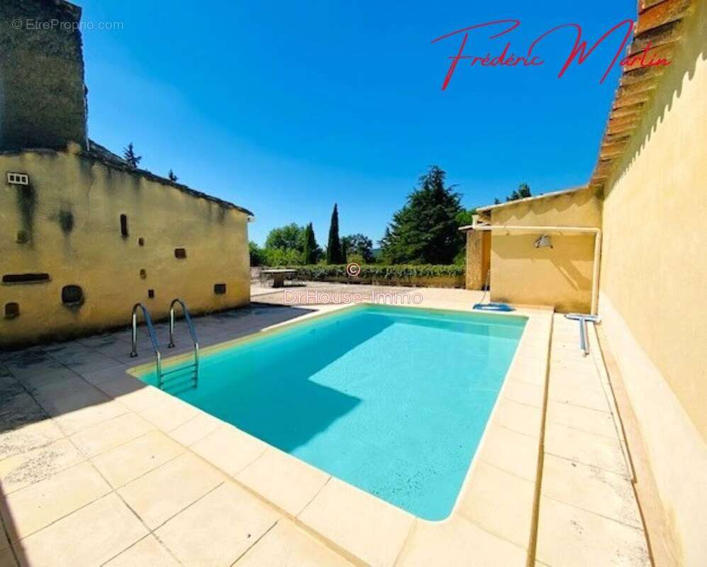 Maison à UZES