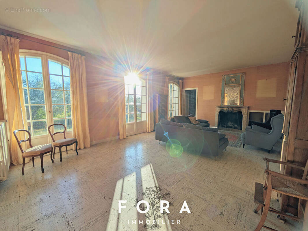 Maison à CONDE-SUR-NOIREAU