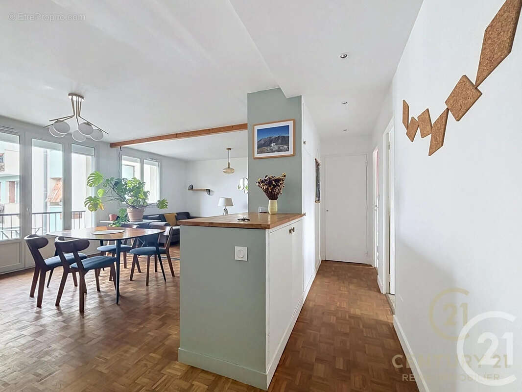 Appartement 68 m² à Rennes  - photo 3