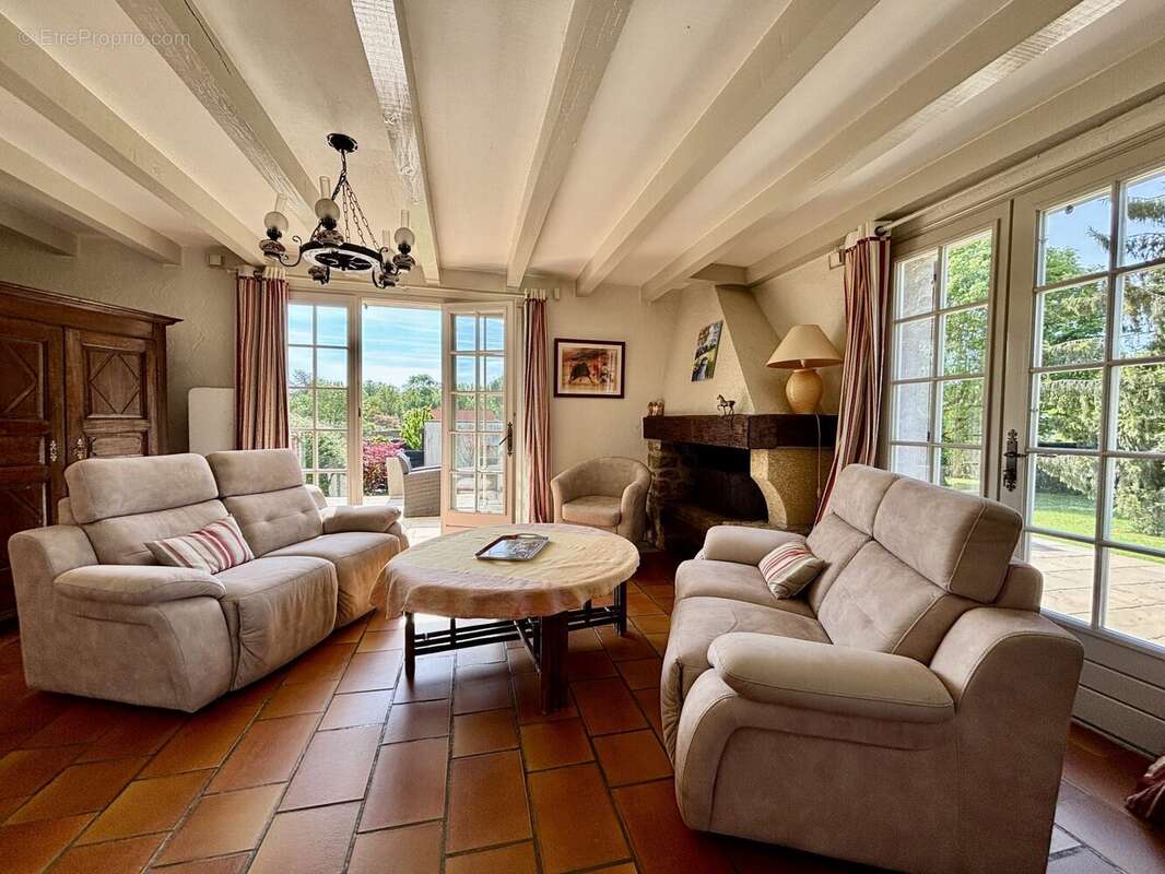 Maison à MIGNE-AUXANCES