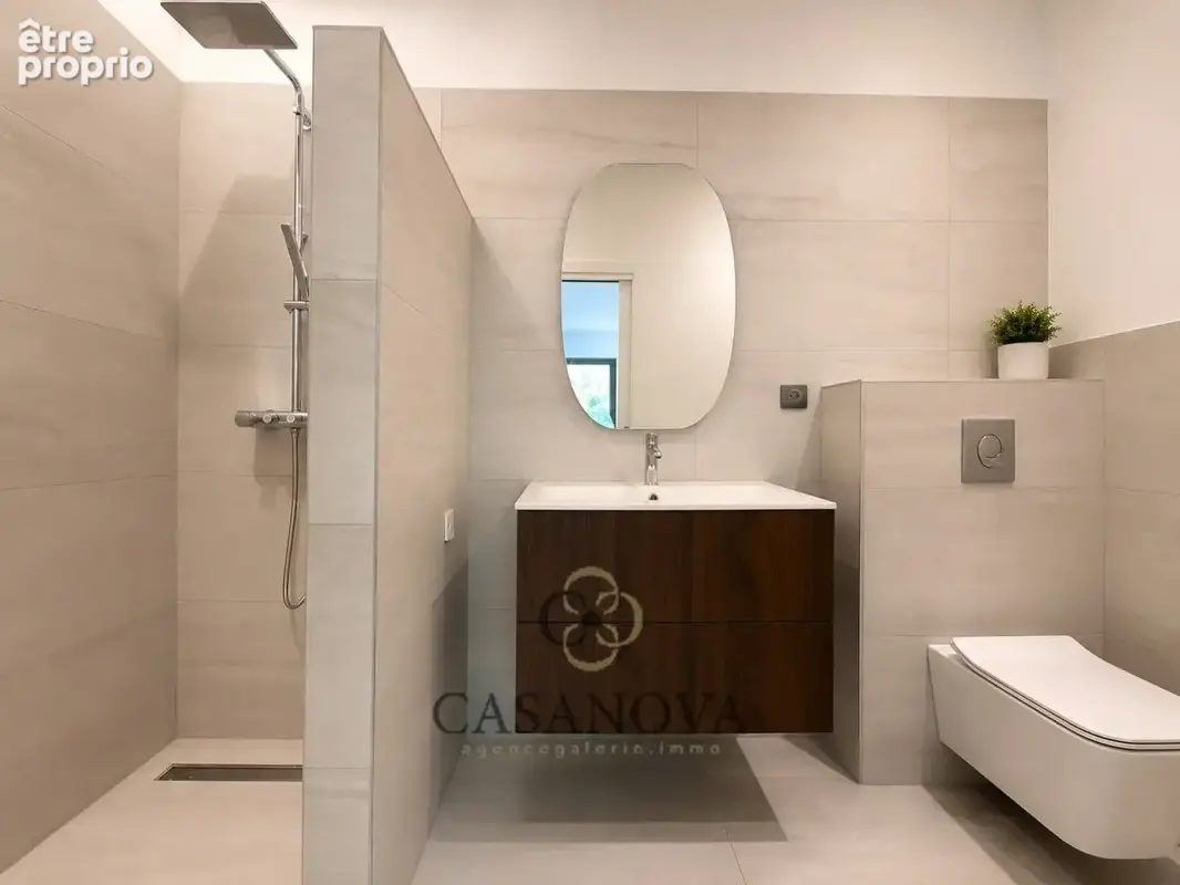 Maison contemporaine d'environ 177 m² avec piscine et garage à Sète - photo 13