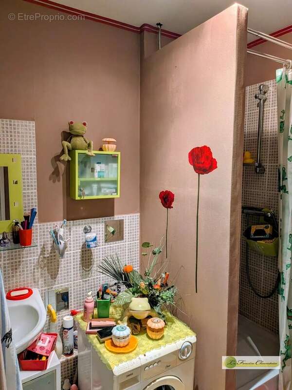 Appartement 52 m² à Angouleme  - photo 7