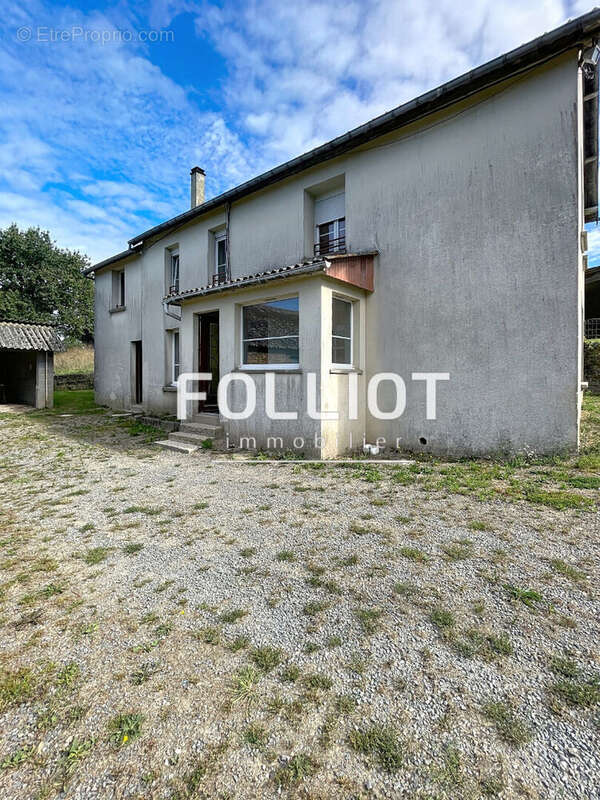 Maison à AUNAY-SUR-ODON