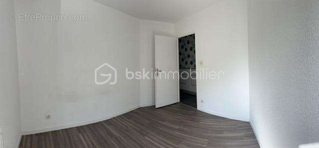 Appartement à PLOMBIERES-LES-DIJON