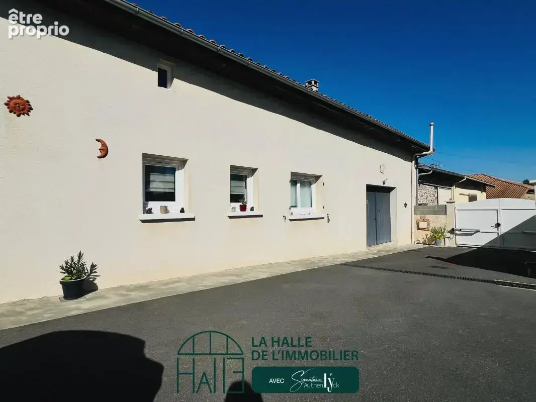 Maison 5 pièces 146 m² à vendre à Roumazieres-Loubert (16270) - photo 3