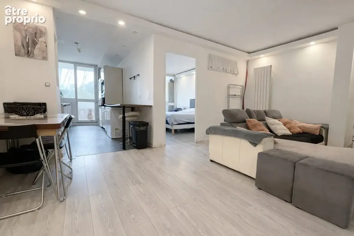 Appartement 4 pièces 74 m² à vendre à Villepinte (93420) - photo 1