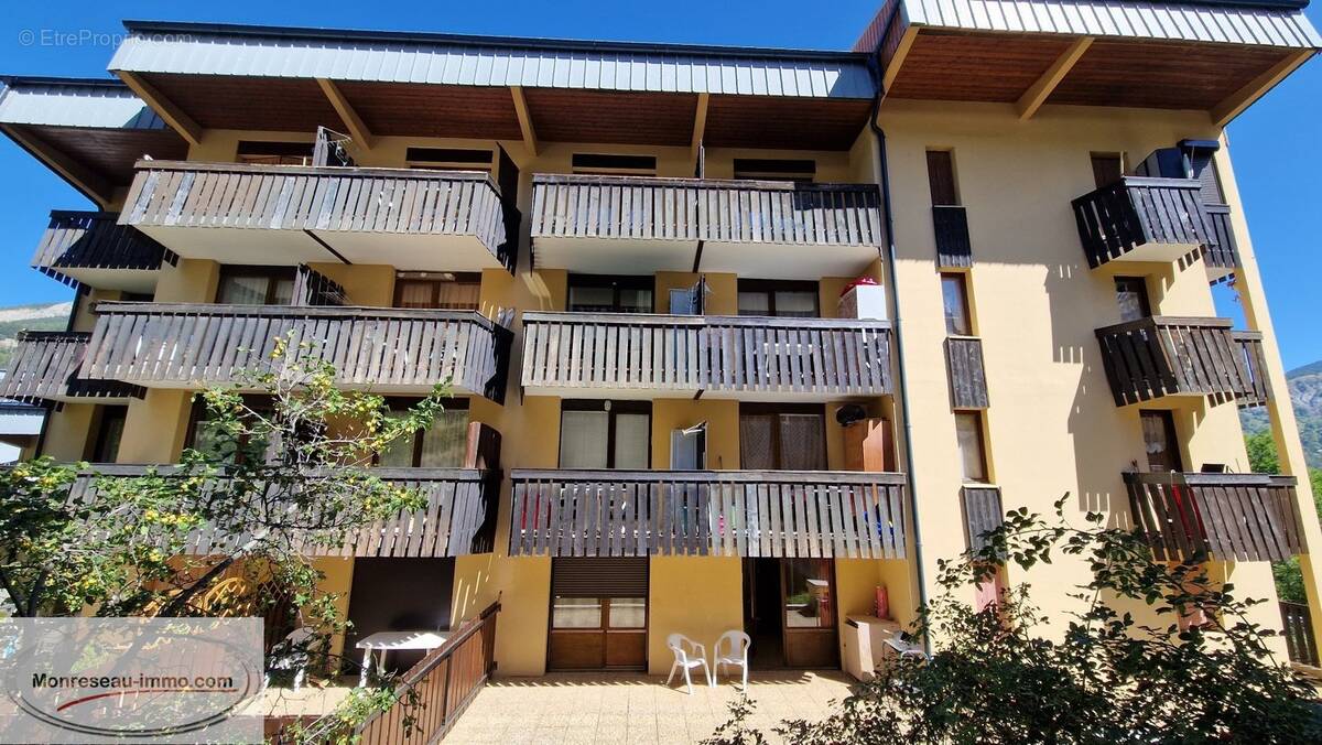 Appartement à ALLOS
