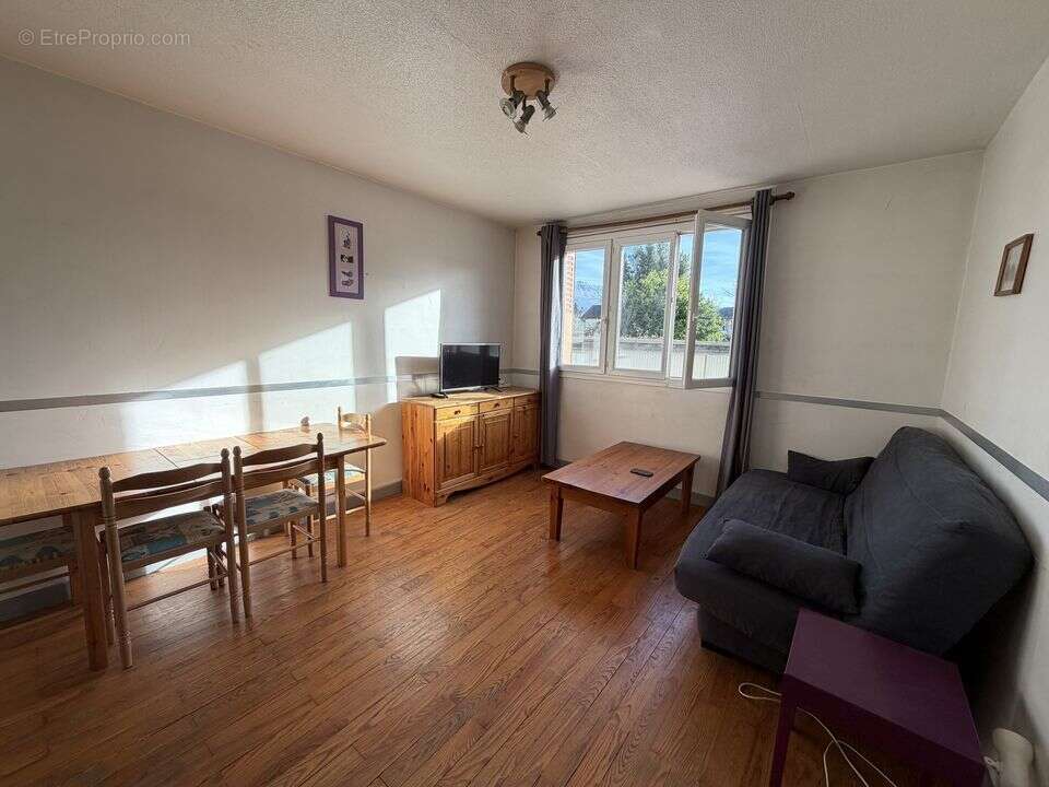 Appartement à AIX-LES-BAINS