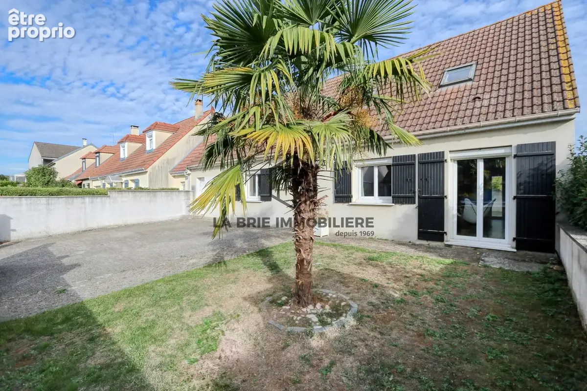 Maison 7 pièces 142 m² à vendre à Brie-Comte-Robert (77170) - photo 7