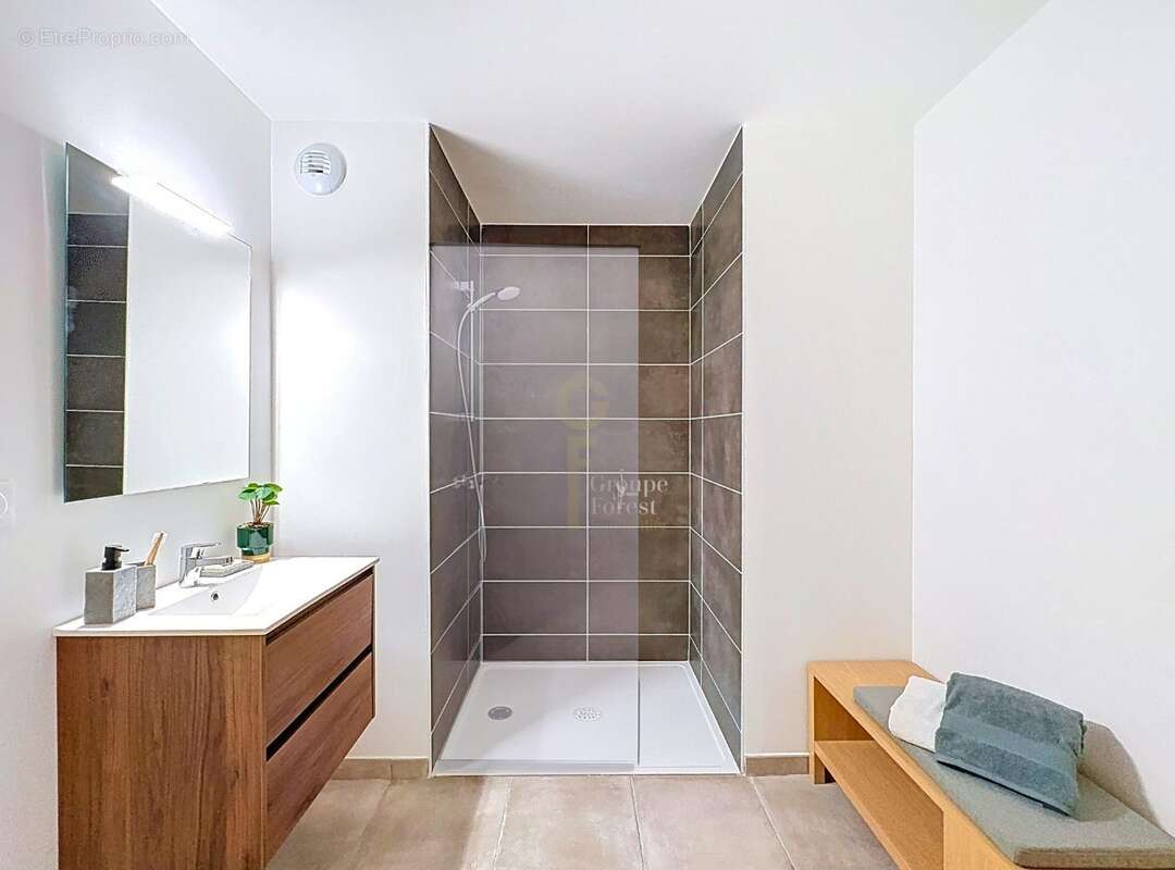 Appartement à CROIX