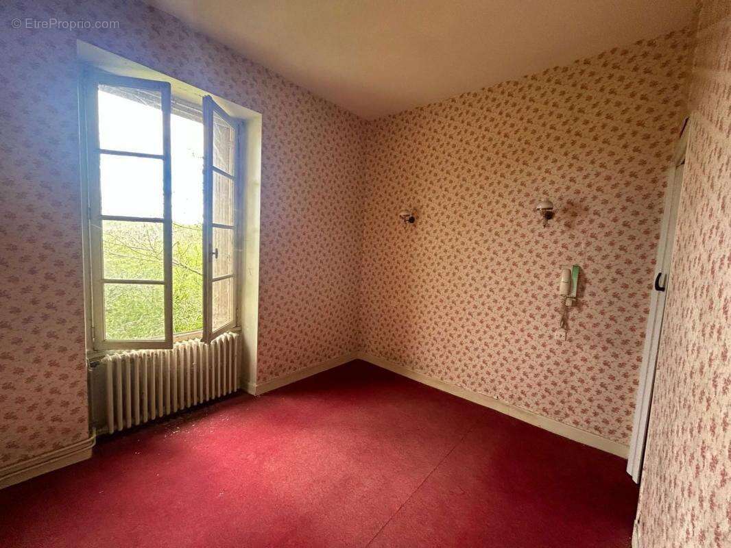 Commerce à CRESSENSAC