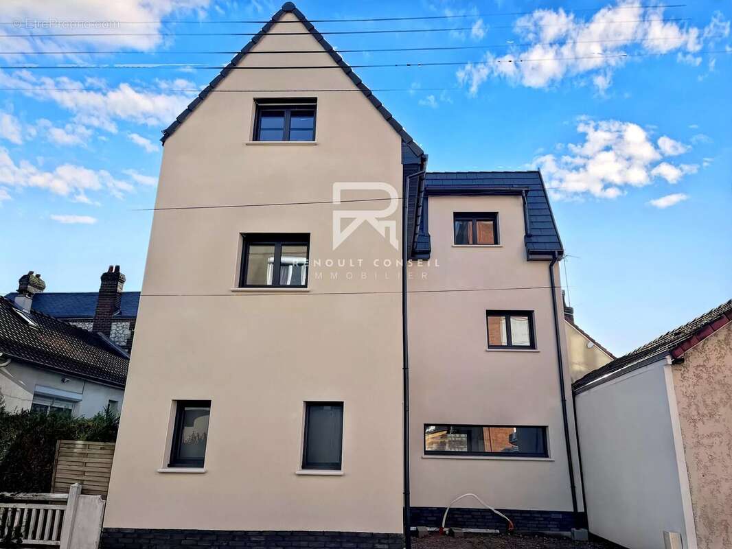 Maison à SOTTEVILLE-LES-ROUEN
