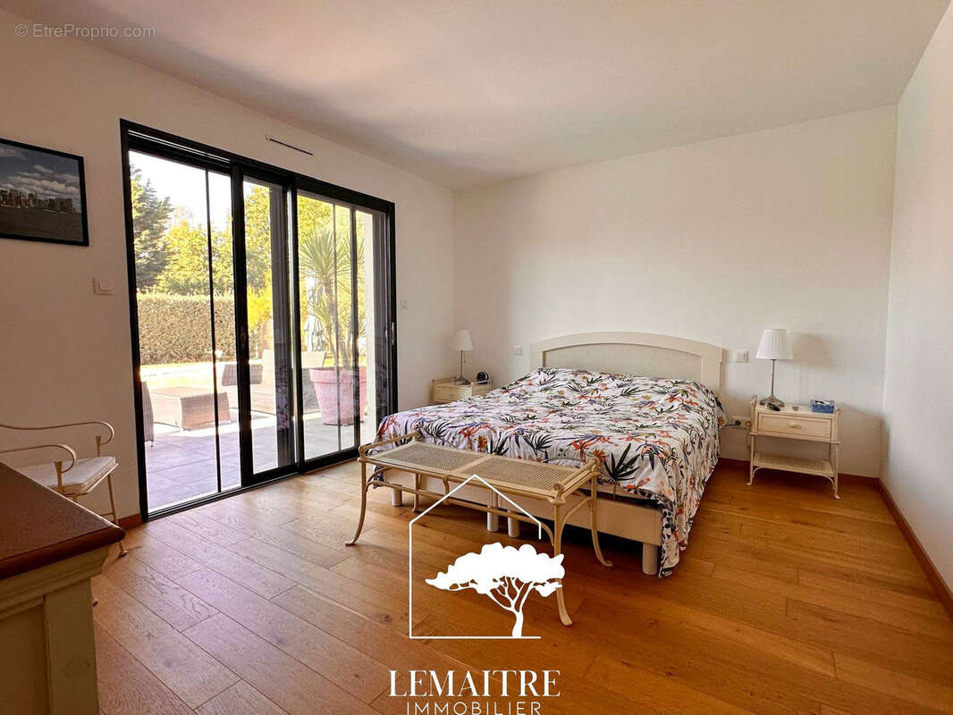 Maison à LES MATHES