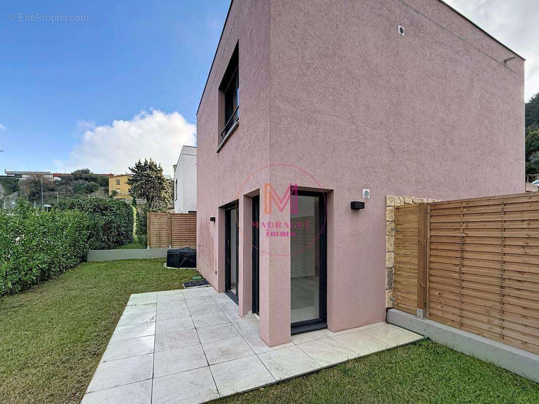 Maison à LA TURBIE