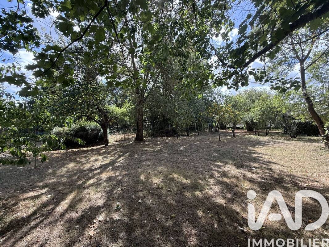 Photo 1 - Terrain à MURS-ERIGNE