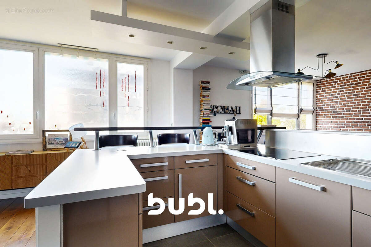 Appartement à RUEIL-MALMAISON