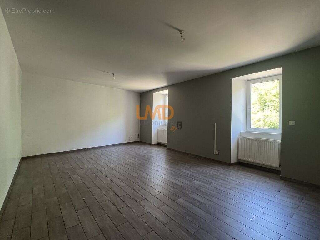 Maison à ANTRAIGUES-SUR-VOLANE