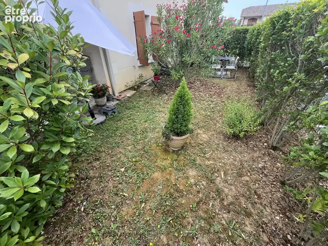 Appartement T3 de 53 M2 avec jardin et terrasse - photo 2