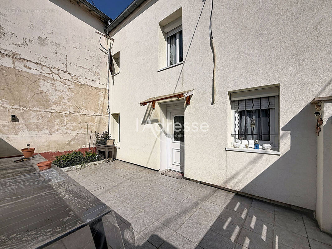 Maison à NANTEUIL-LES-MEAUX